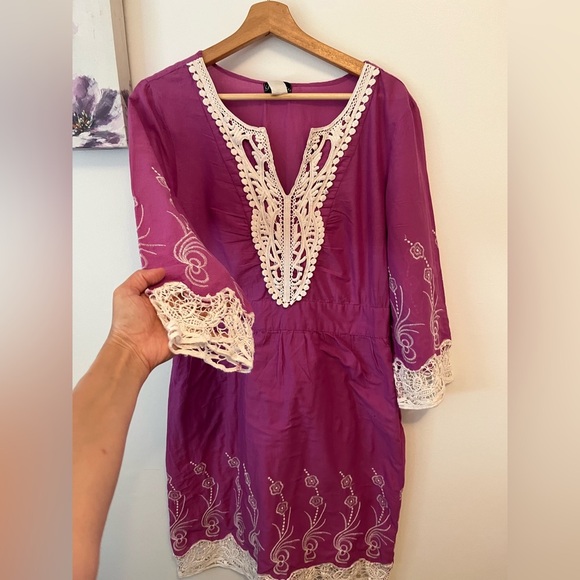 Bellaza Tunic Hand embroidered - Medium PTP 20 inch - Picture 2 of 14